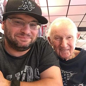 Meet your Posher, Vinny